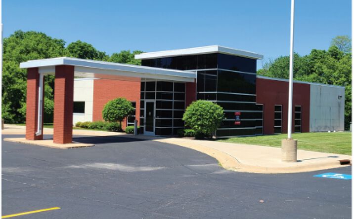 Pictures of Office property located at 1026 S Kunkle Blvd, Freeport, IL 61032 for sales - image #1