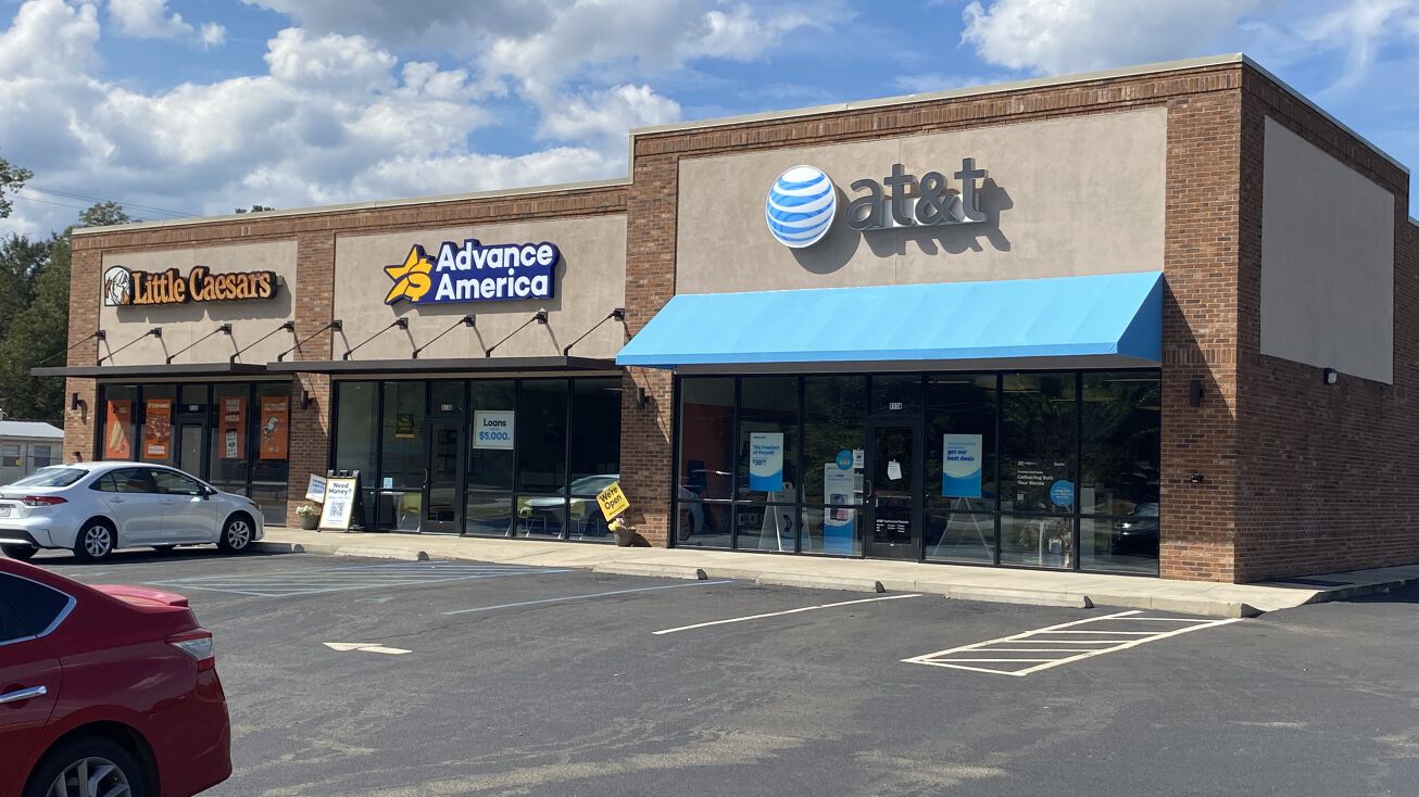 813 N Main St, Atmore, AL 36502