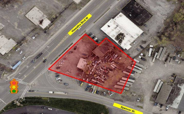Pictures of Retail property located at 861 Hiawatha Blvd W, Syracuse, NY 13204 for sales - image #1