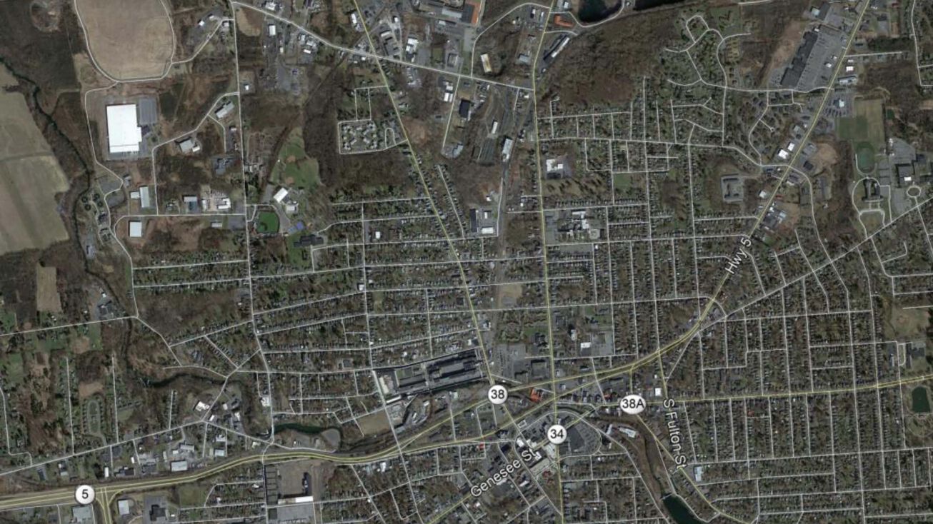 280 State St, Auburn, NY 13021