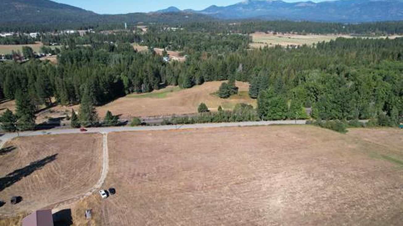 340 Lignite Rd, Sagle, ID 83860