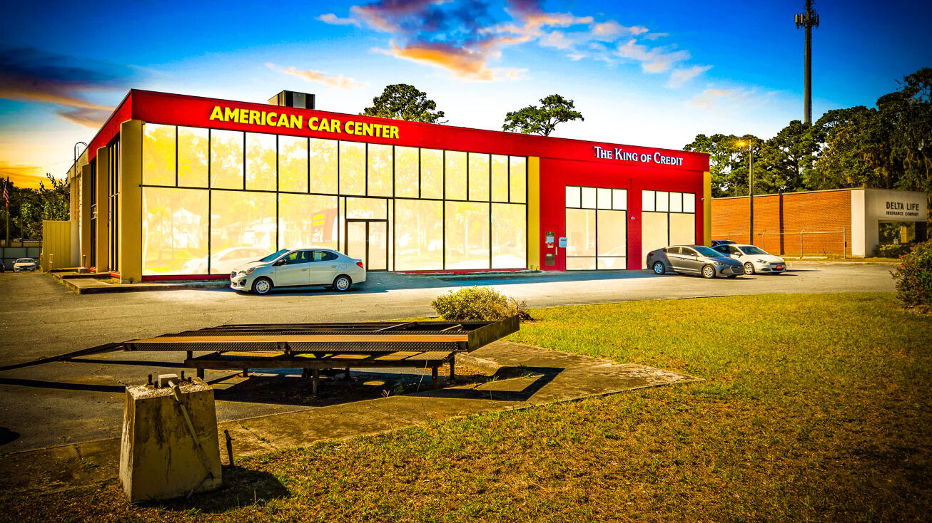 2237 East Victory Drive, Savannah, GA 31404