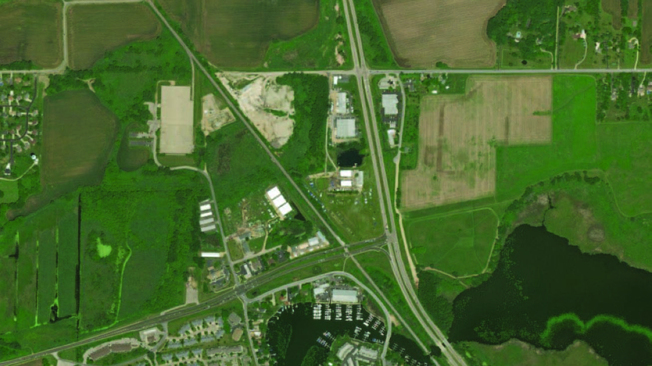 5385 W River Rd, Waunakee, WI 53597