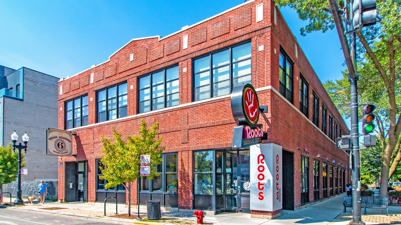 2200 W Lawrence Ave, Chicago, IL 60625