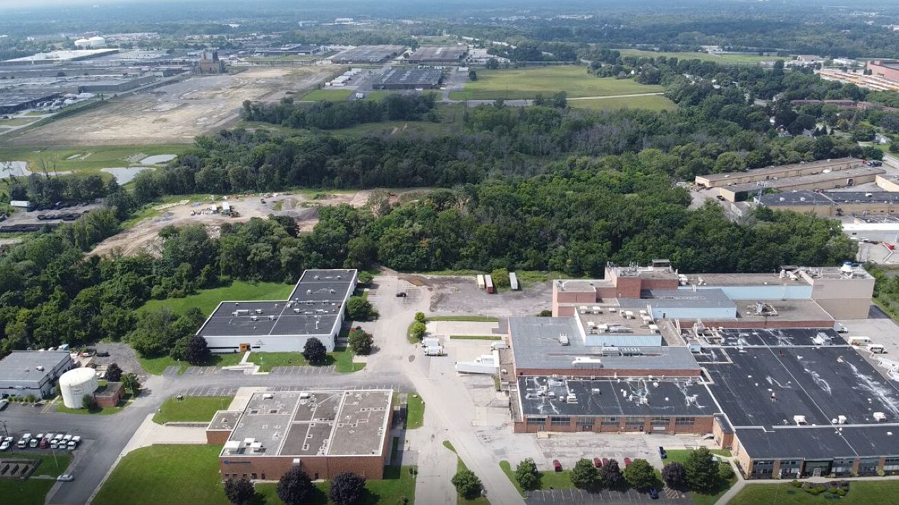 1999 Mt Read Blvd, Rochester, NY 14606