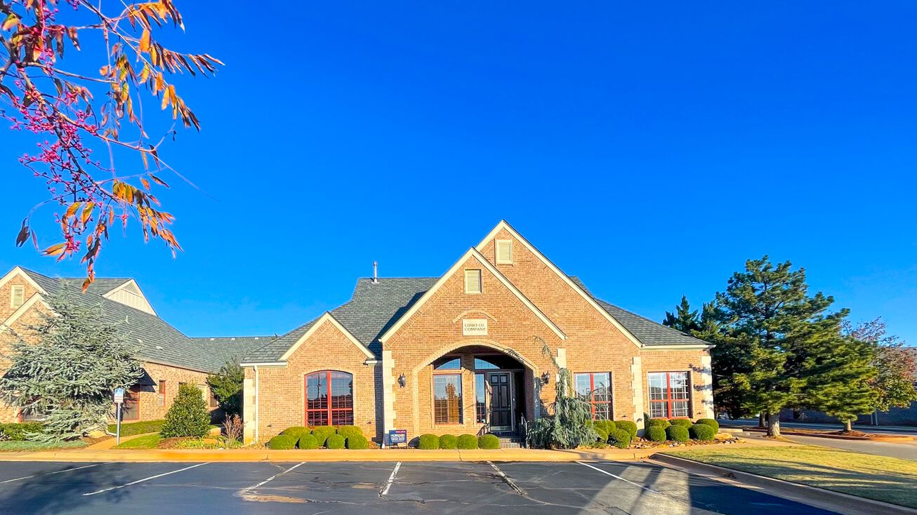 13300 N MacArthur Blvd, Oklahoma City, OK 73142 Office Property for