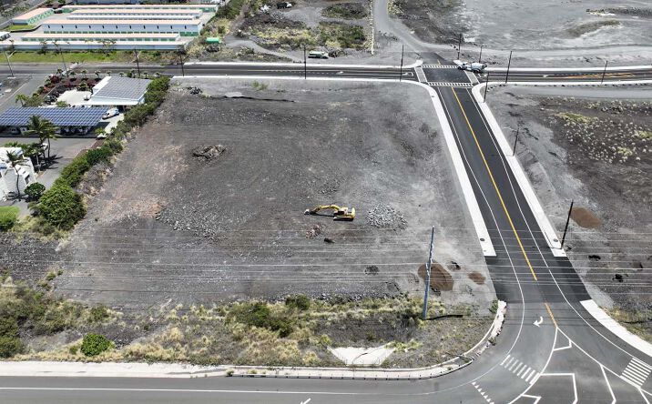 Pictures of Land property located at 74-4925 Queen Ka'ahumanu Hwy, Kailua-Kona, HI 96740 for sales - image #1