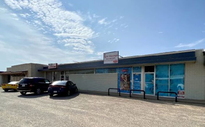 Pictures of Retail property located at 2225-2231 34th St, Lubbock, TX 79411 for sales - image #1
