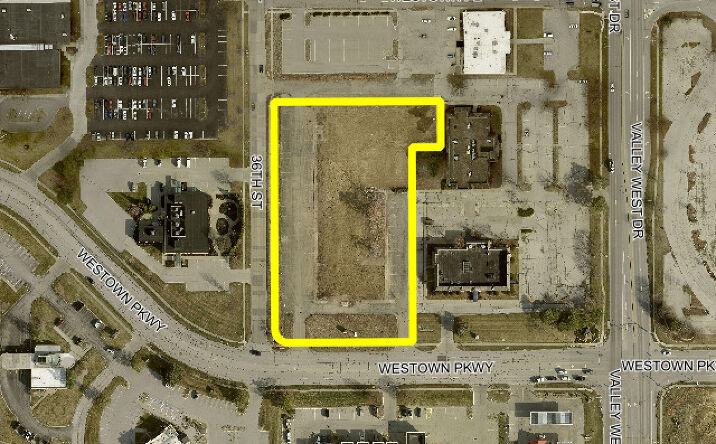 Pictures of Land property located at 3535 Westown Pkwy, West Des Moines, IA 50265 for sales - image #1