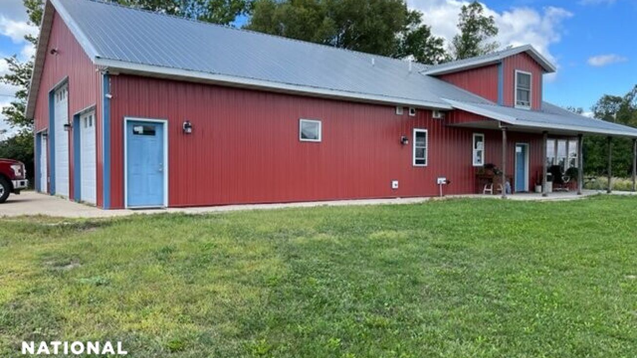 43374 Otter Tail Line Rd, Bertha, MN 56437