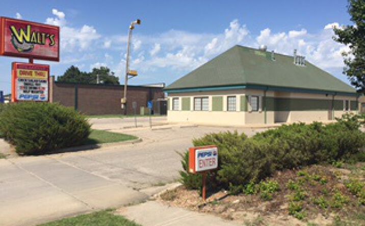 Pictures of Retail property located at 1710 S West St., Wichita, KS 67213 for comps - image #1