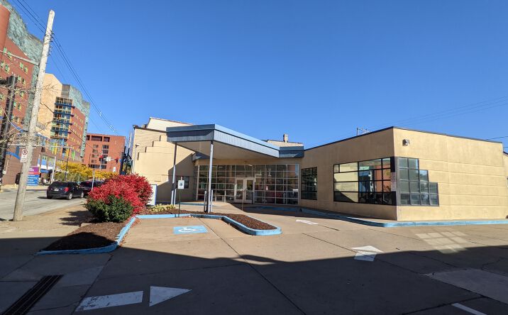 Pictures of Office property located at 4312 W Penn Pl, Pittsburgh, PA 15224 for comps - image #1