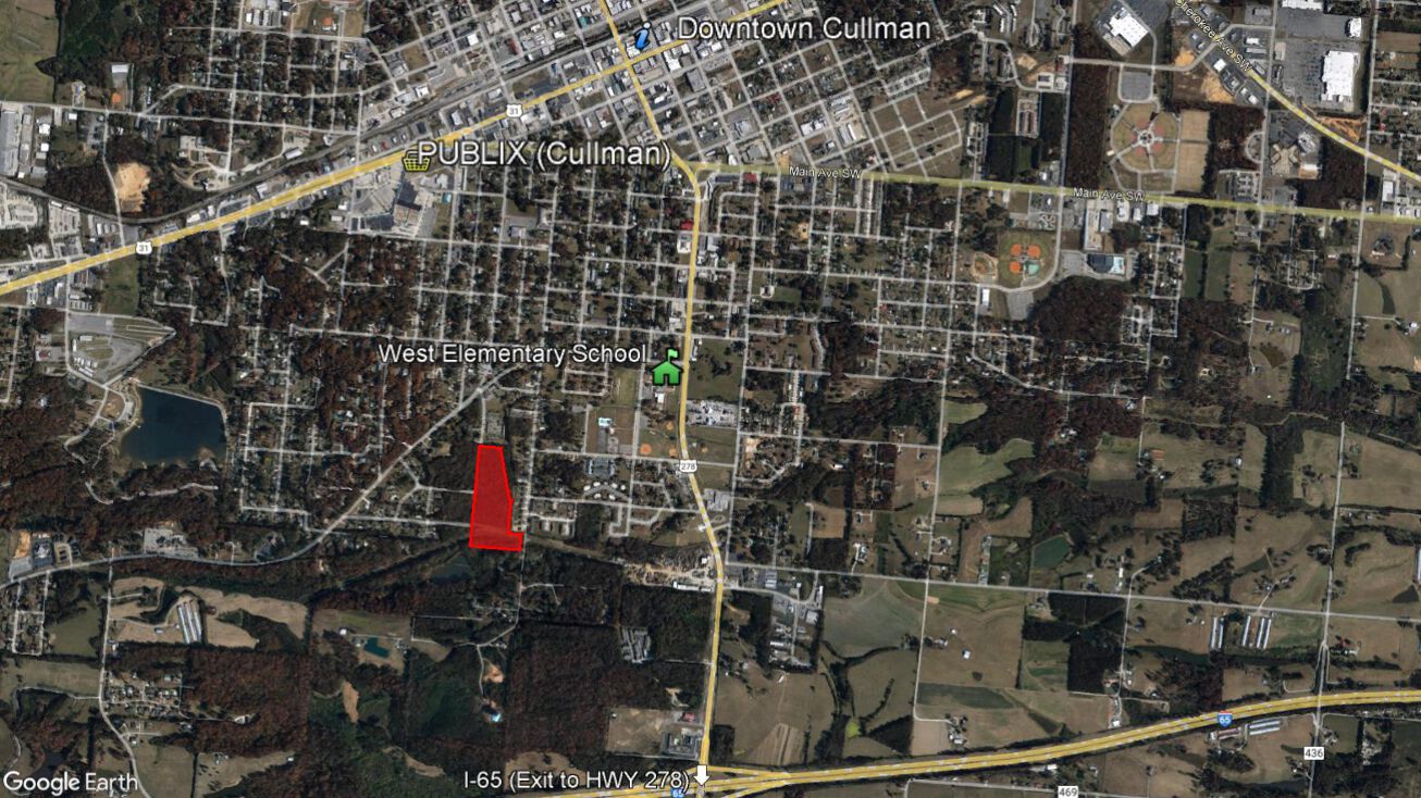 Scott St NW, Cullman, AL 35055