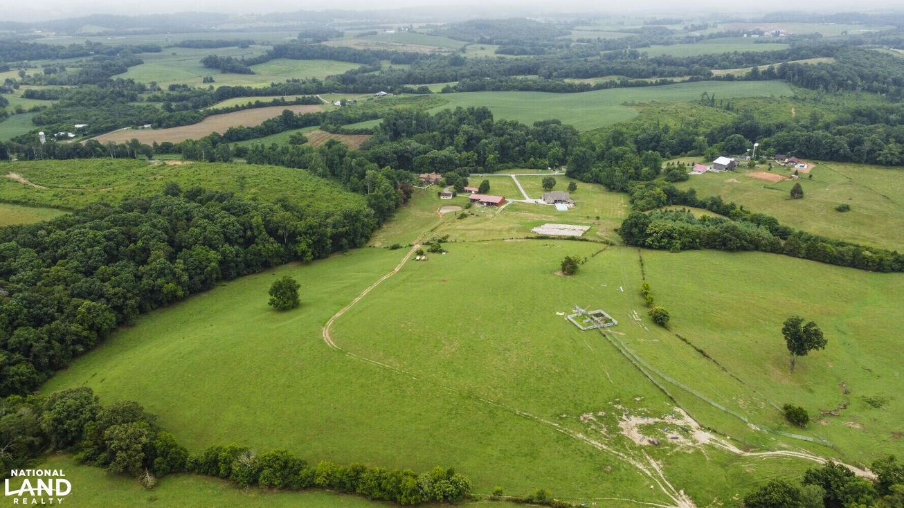 30158 Pond Creek Road, Philadelphia, TN 37846