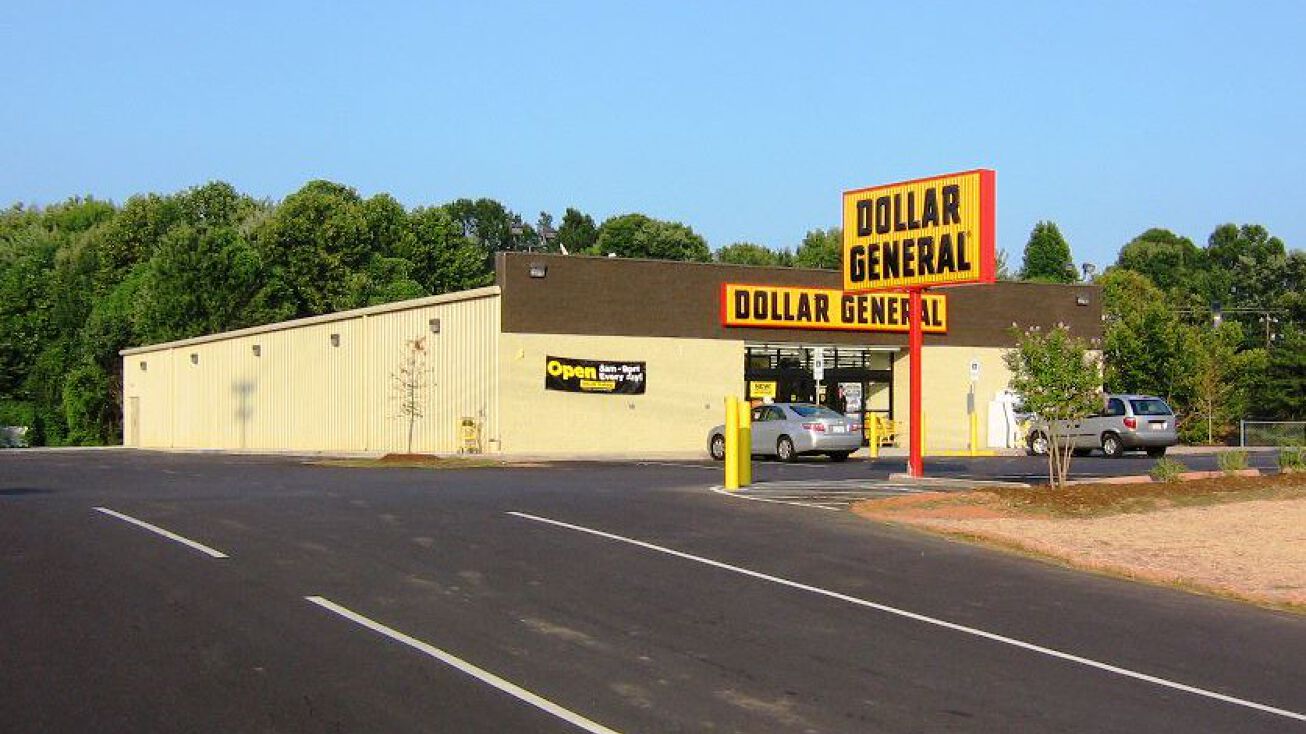 113 W 9th St, Rector, AR 72461