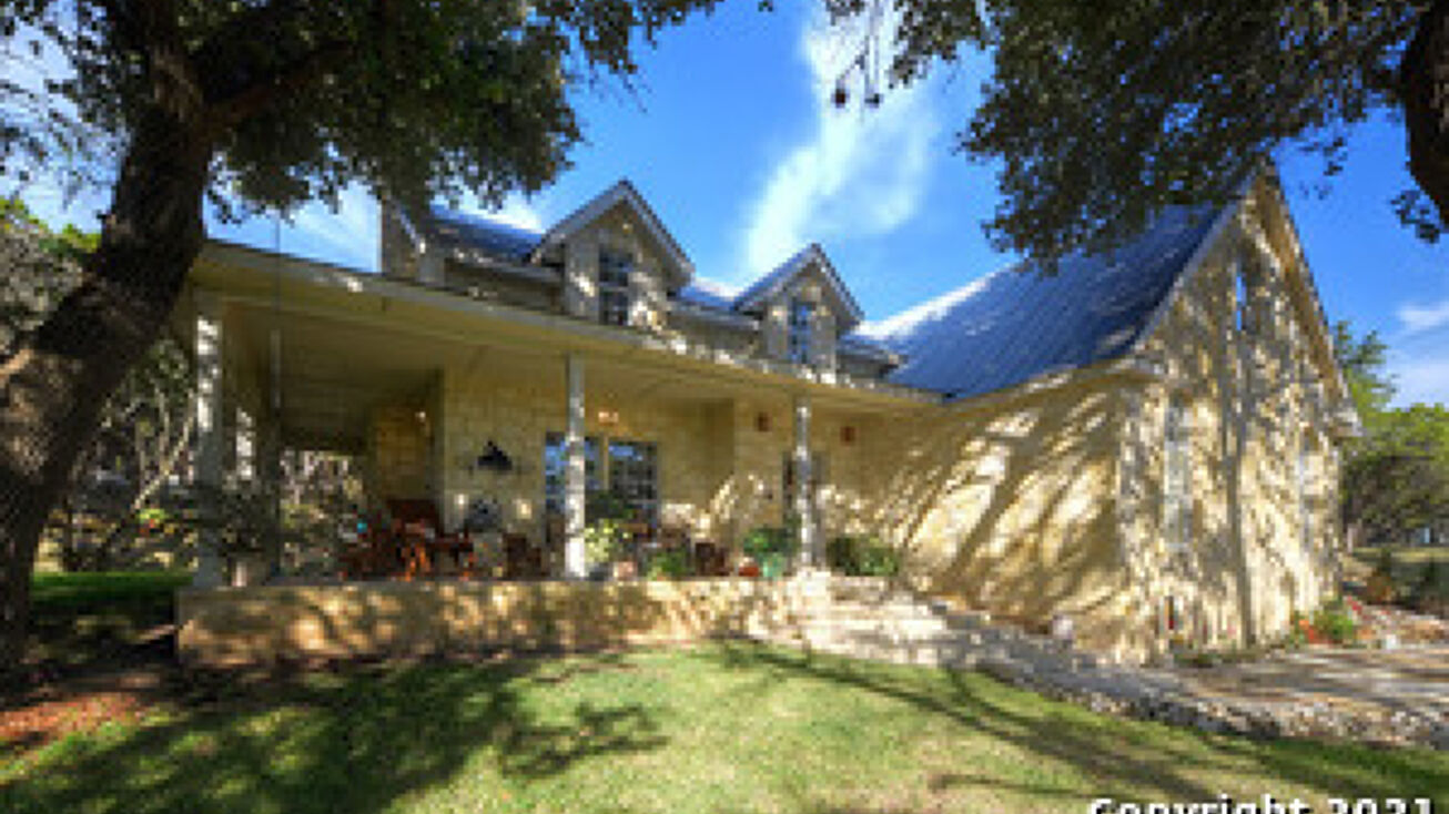 358 Sisterdale, FAIR OAKS, TX 78006