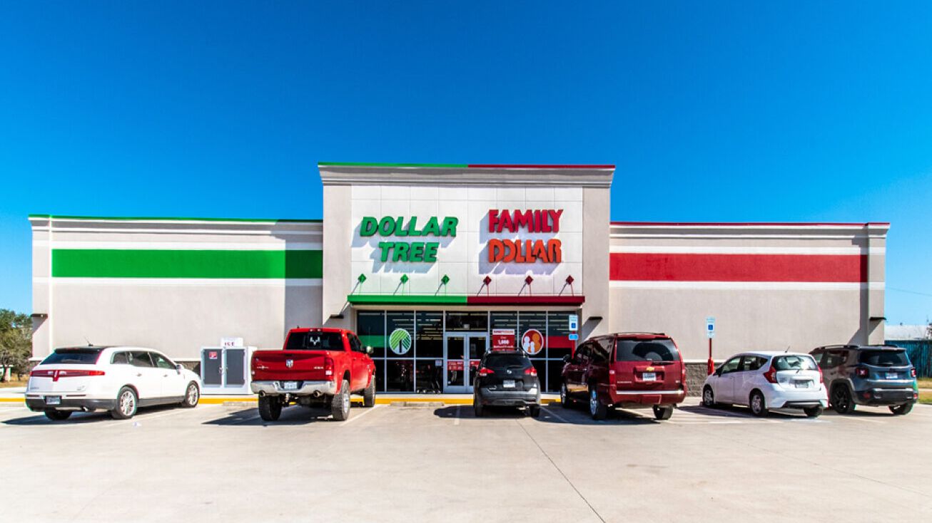 151 Uwharrie Point Pkwy, New London, NC 28127