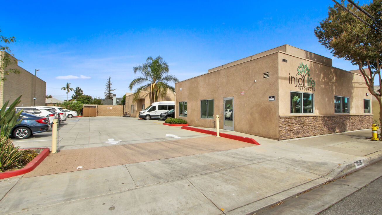 10329 Artesia Blvd, Bellflower, CA 90706
