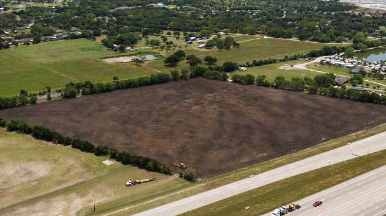 Northbound IH 35, Elm Mott, TX 76640
