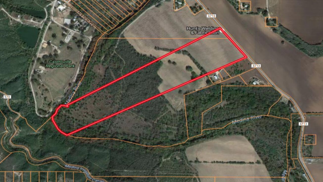 Lower Lacoste Rd, Castroville, TX 78009