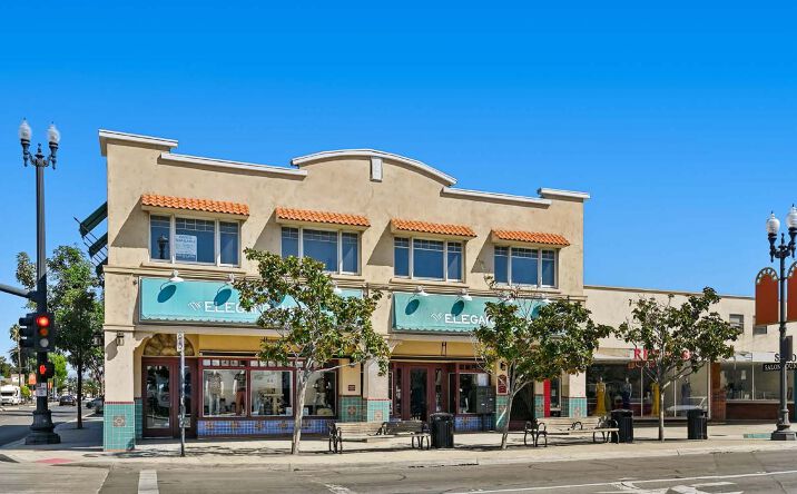 image of property at 102 E MAIN ST El Cajon CA 92020-3910
