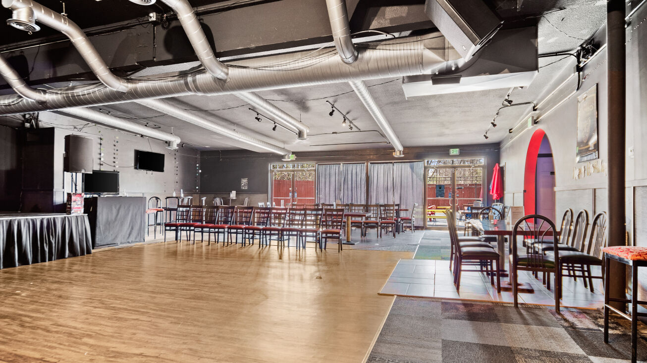 2701 W Jefferson Blvd, Fort Wayne, IN 46802