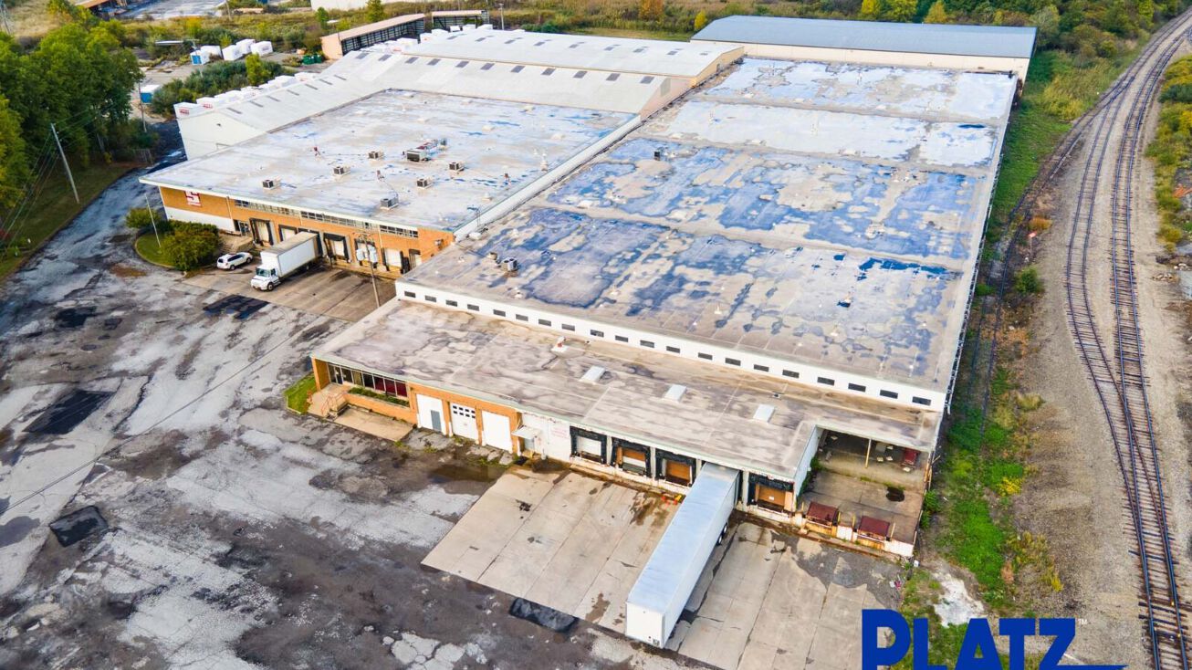 3745 Hendricks, Youngstown, OH 44515