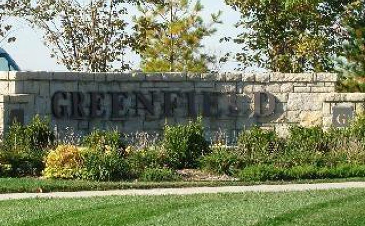 image of property at 303 OLD TRAIL RUN Kearney MO 64060-7642