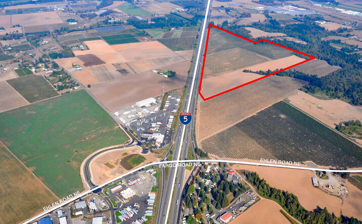 Pictures of Land property located at 4-1W-10 510438 500 / 4-1W-03 510439 1300, Aurora, OR 97002 for sales - image #1