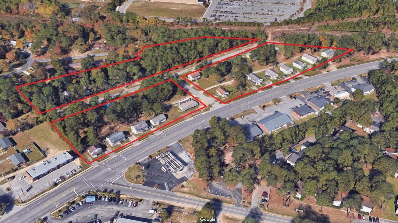 735 N Reilly Rd, Fayetteville, NC 28303