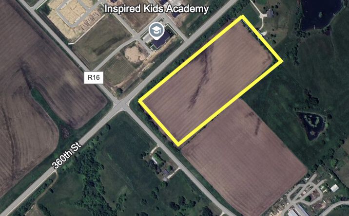 Pictures of Land property located at Co Hwy F-90 and Richland Rd, Van Meter, IA 50261 for sales - image #1