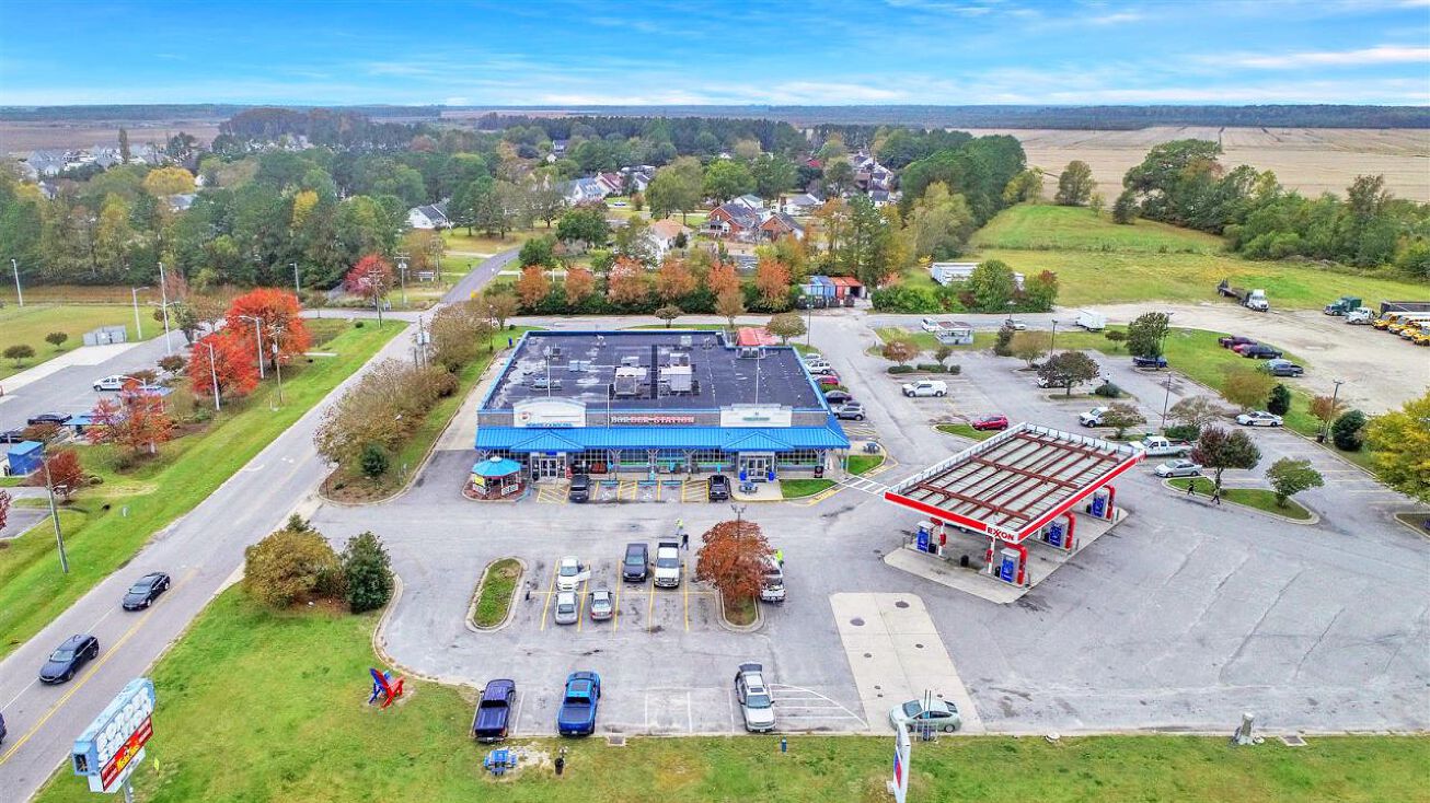 100 Caratoke Hwy, Moyock, NC 27958