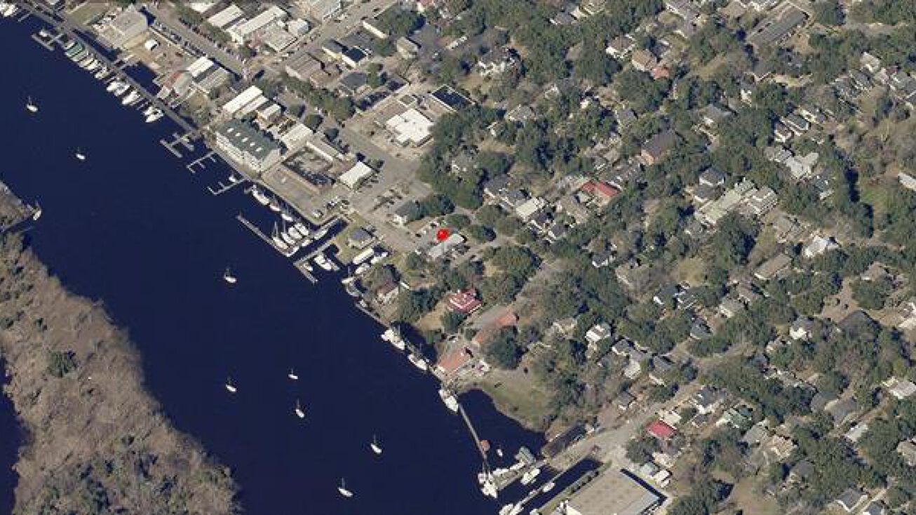 515 Front St., SC 29440 Office Property for Sale 515