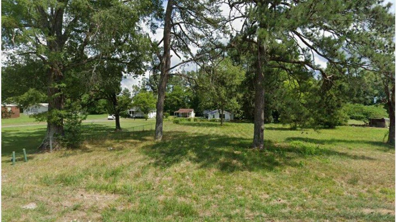 2114 3rd St SW, Attalla, AL 35954