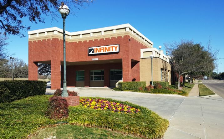Pictures of Office property located at 2121 Avenue J, Arlington, TX 76006 for sales - image #1