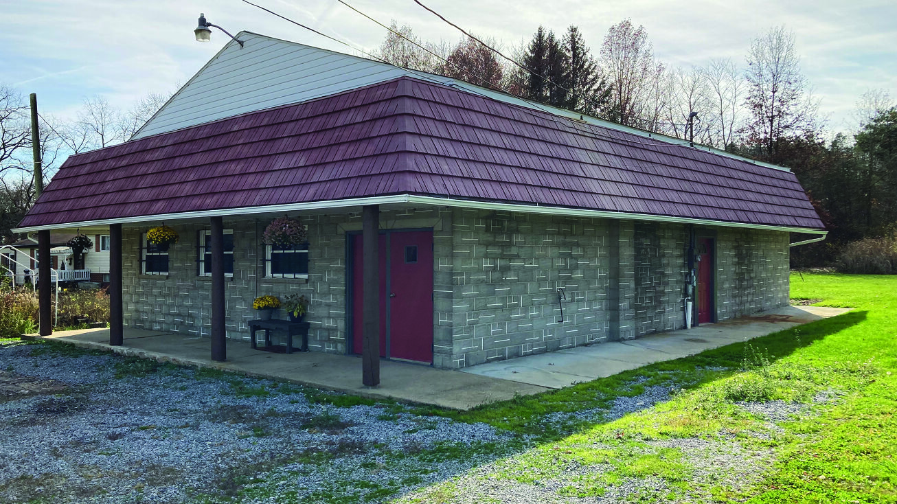 51683 OH14, East Palestine, OH 44413 Retail Property for Sale