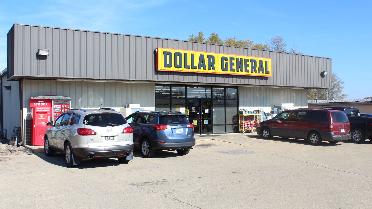 1524 S Washington Blvd, Camanche, IA 52730