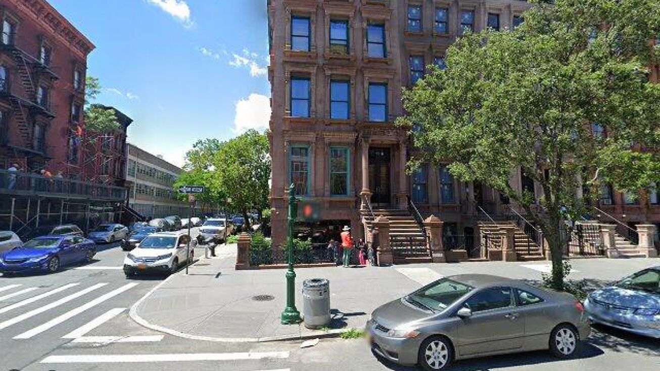 241 Lenox Ave, New York, NY 10027