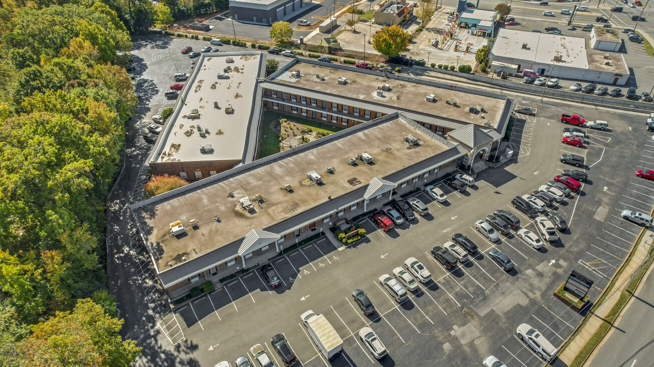 2307 W Cone Blvd, Greensboro, NC 27408