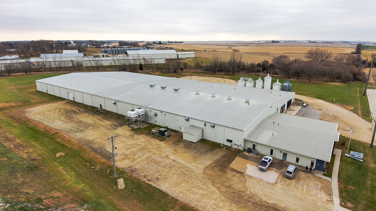 1901 21st St, Eldora, IA 50627 Industrial Property for Sale 1901