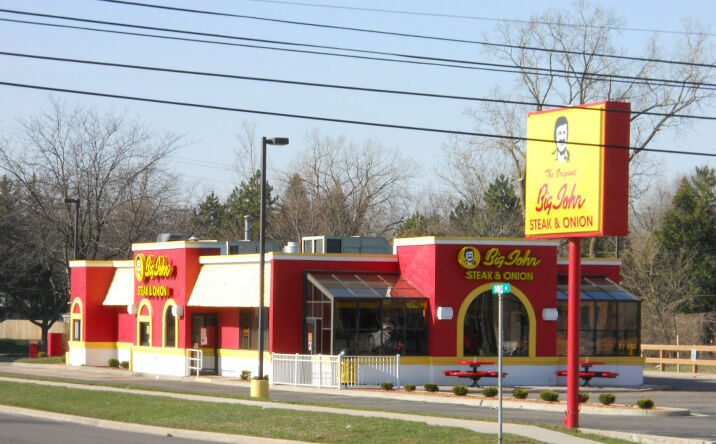 Pictures of Retail property located at 4021 W Saginaw Hwy, Lansing, MI 48917 for sales - image #1