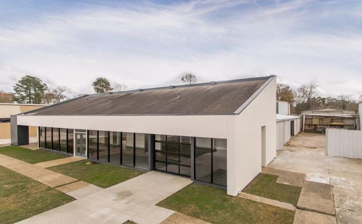 image of property at 15500 FLORIDA BLVD Baton Rouge LA 70819