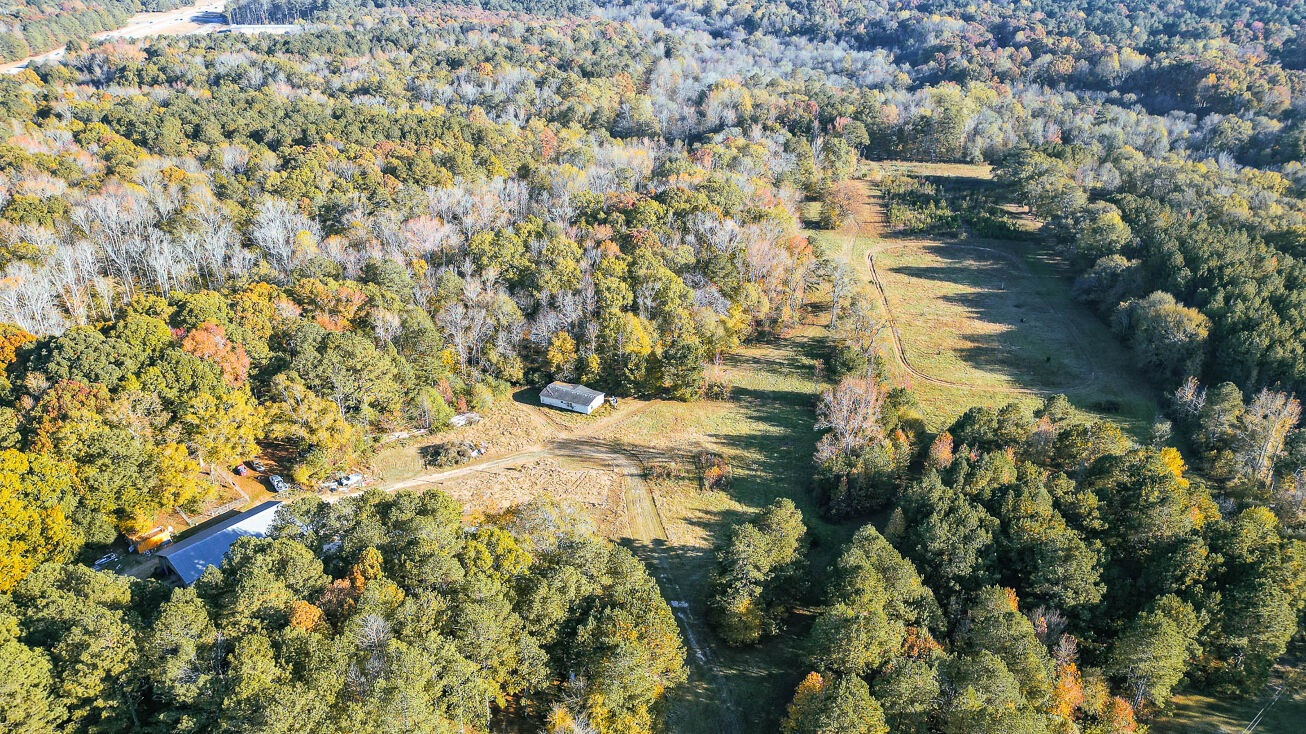 1710 McNutt Creek Rd, Bogart, GA 30622