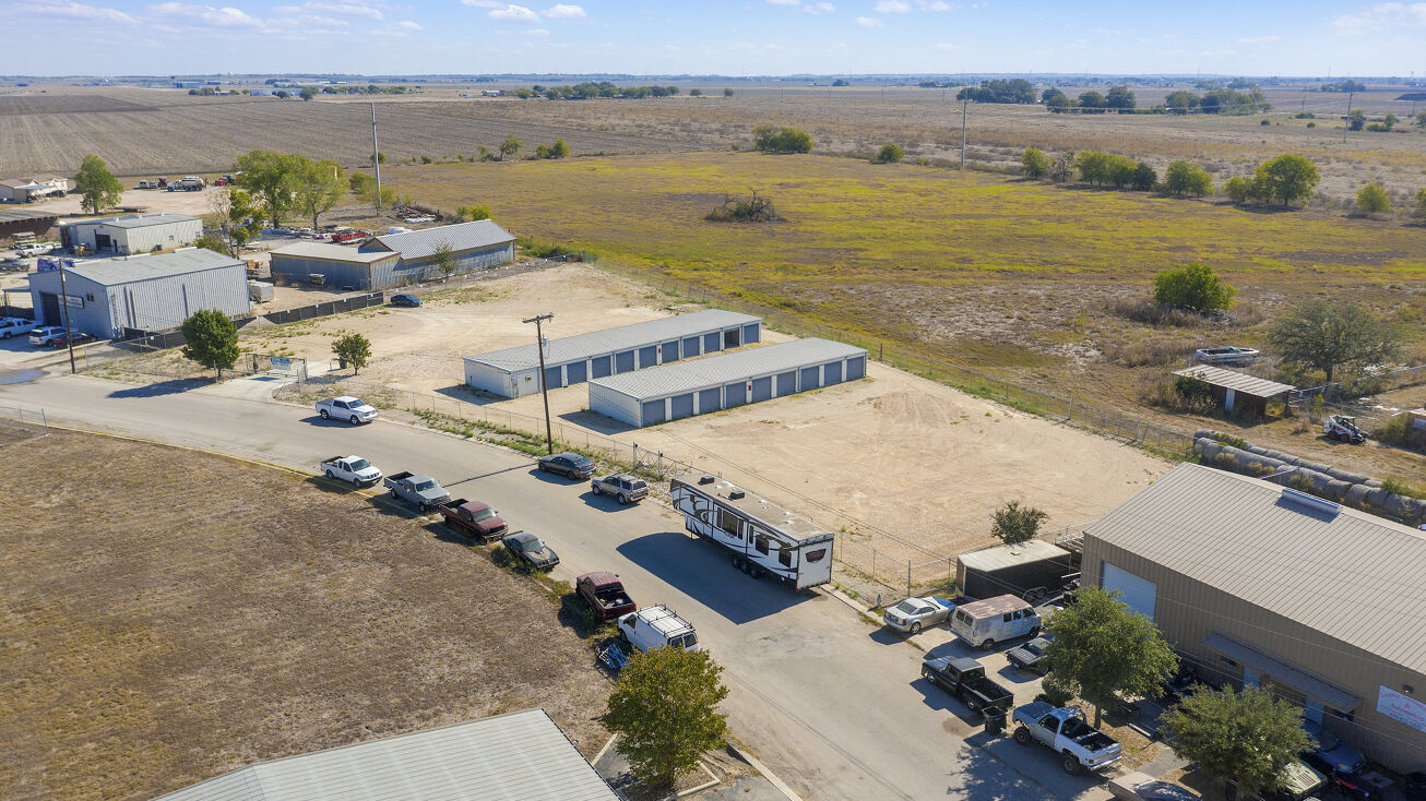 242 Deborah Dr, New Braunfels, TX 78130