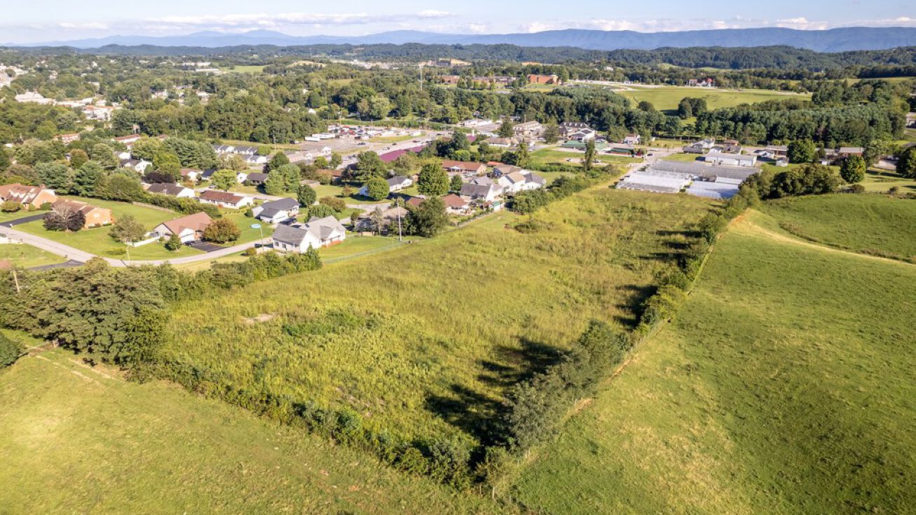 973 E Main St, Abingdon, VA 24210 Retail Property for Sale 973 Main St