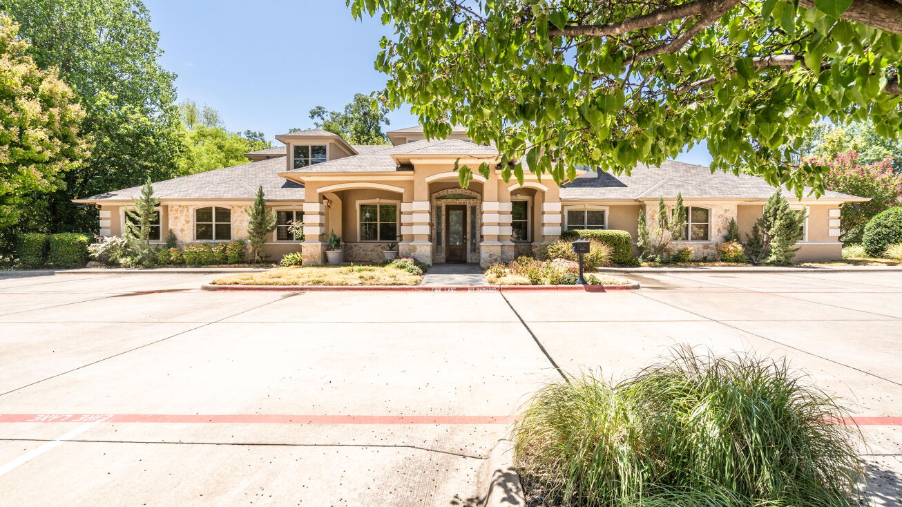 2405 Mustang Dr, Grapevine, TX 76051 Office Property for Sale 2405