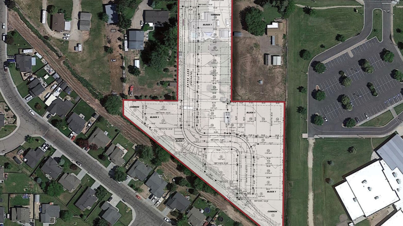 3809 E Greenhurst Rd, Nampa, ID 83686