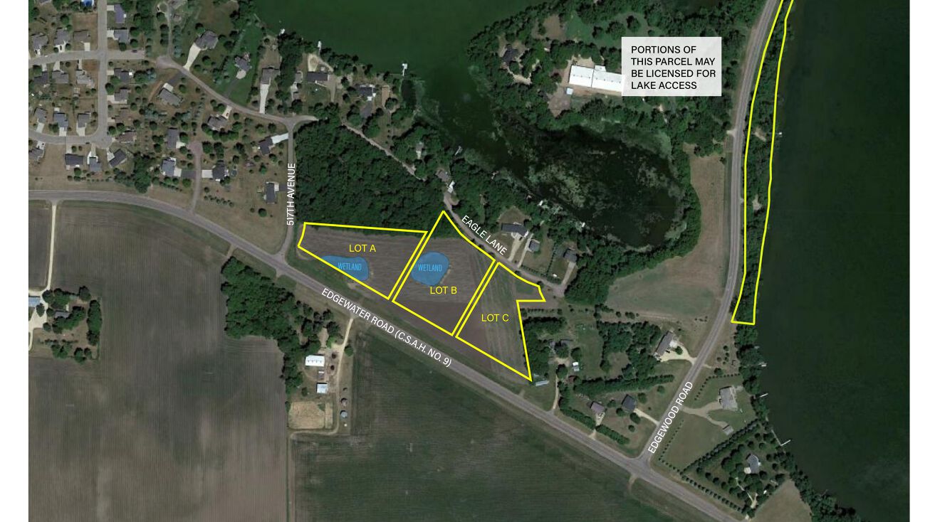 Edgewater Rd, Lake Crystal, MN 56055