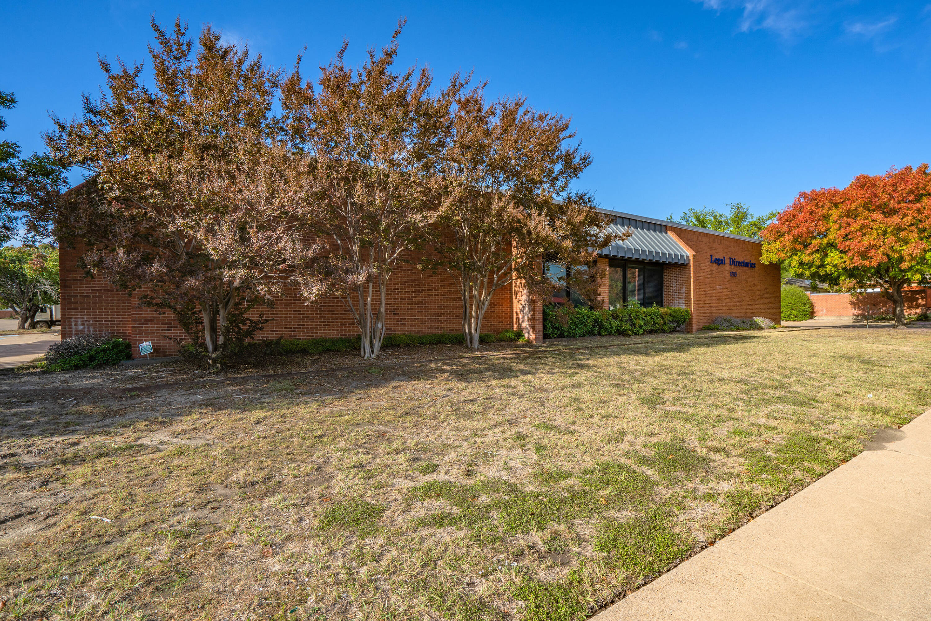1313 Oates Dr, Mesquite, TX 75150