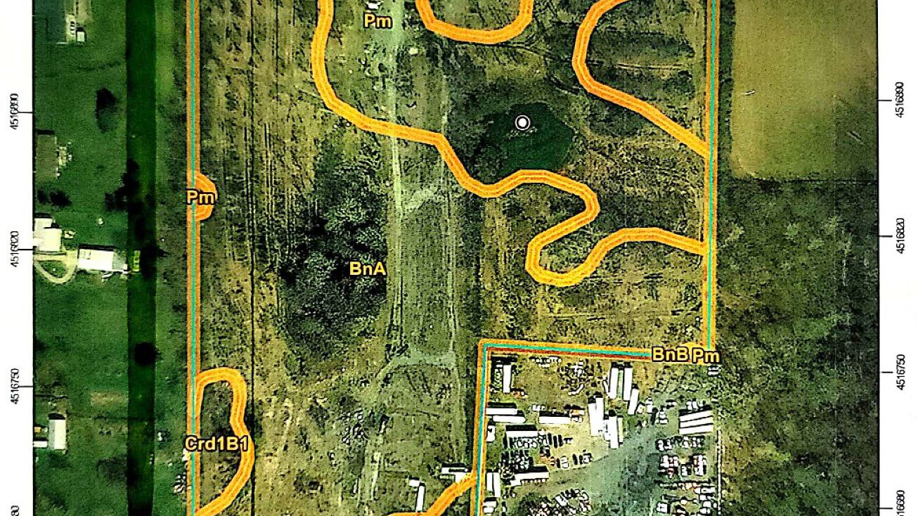 939 Lincoln Hwy, Crestline, OH 44827